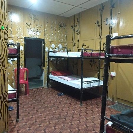 Backpackers'Haven Pansiyon Guwahati Dış mekan fotoğraf